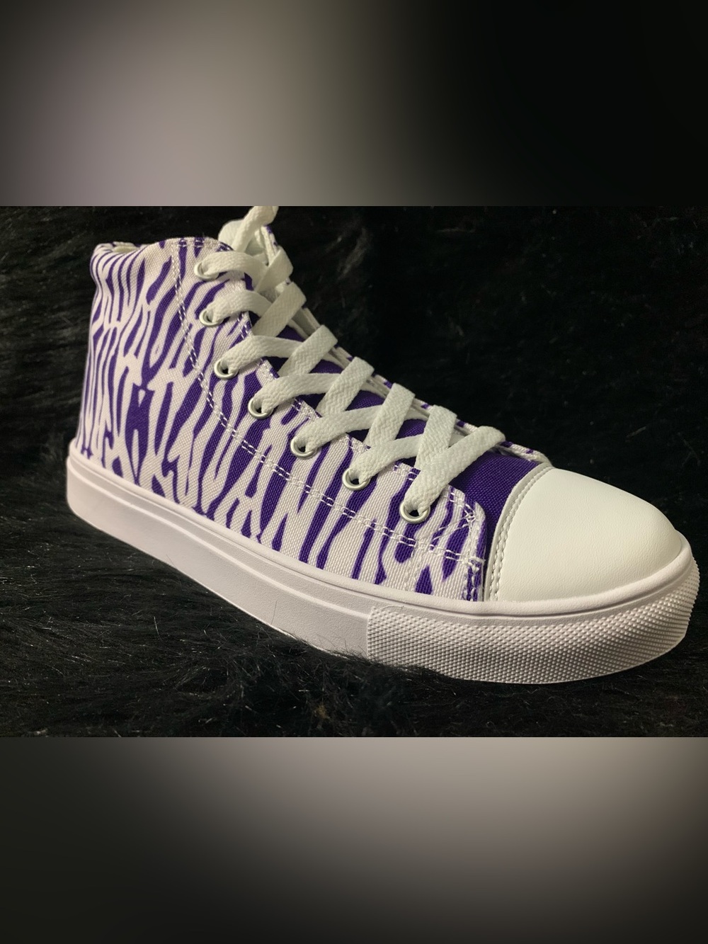 Xovani’s Exclusive: Purple Xebra Print Hightops🦓